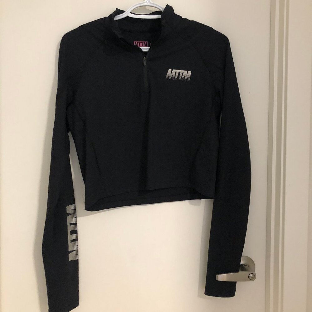 Married to the Mob Quarter zip Athletic top